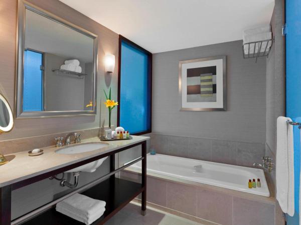 Sheraton Buenos Aires Hotel & Convention Center : photo 6 de la chambre suite premier 1 chambre - salon club