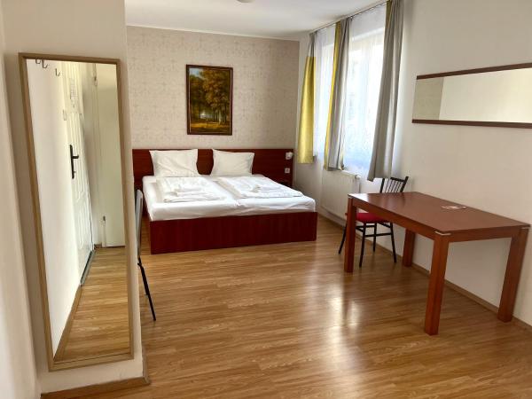 Triple M Hotel : photo 5 de la chambre chambre lits jumeaux