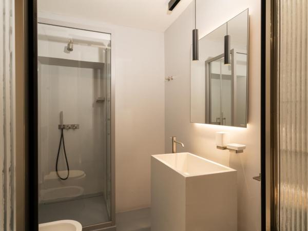 The Grey : photo 10 de la chambre chambre double avec balcon