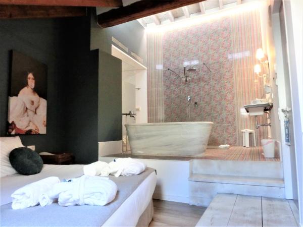 Les Monges Palace Boutique : photo 7 de la chambre suite junior deluxe