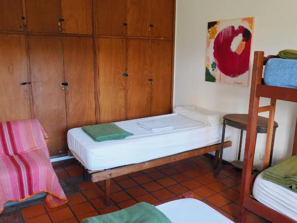 Hostel Posada Juan Ignacio : photo 2 de la chambre lit simple dans dortoir à 6 lits