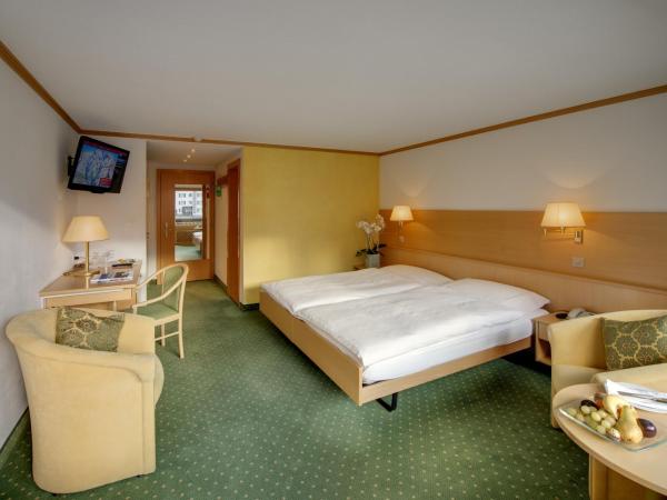 Hotel Metropol & Spa Zermatt : photo 5 de la chambre chambre double ou lits jumeaux - vue sur mont cervin