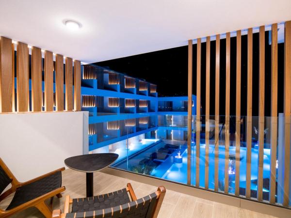 AKASHA Beach Hotel & Spa : photo 3 de la chambre hébergement dazzling blue - vue sur mer