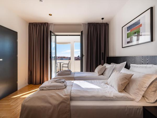 Miramare Hotel : photo 8 de la chambre chambre lits jumeaux avec balcon