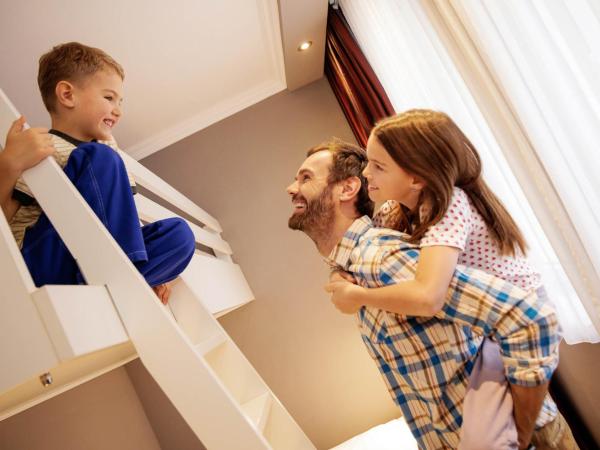 Der Wilhelmshof : photo 3 de la chambre suite familiale deluxe avec 2 chambres