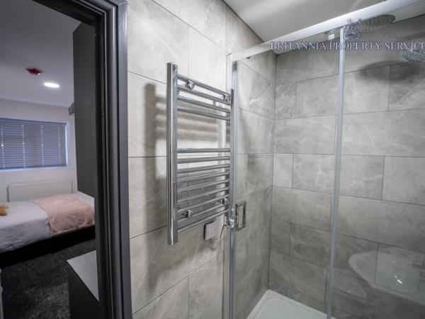 FREE PARKING Cosy Studios close to city and QE and UOB! : photo 9 de la chambre studio