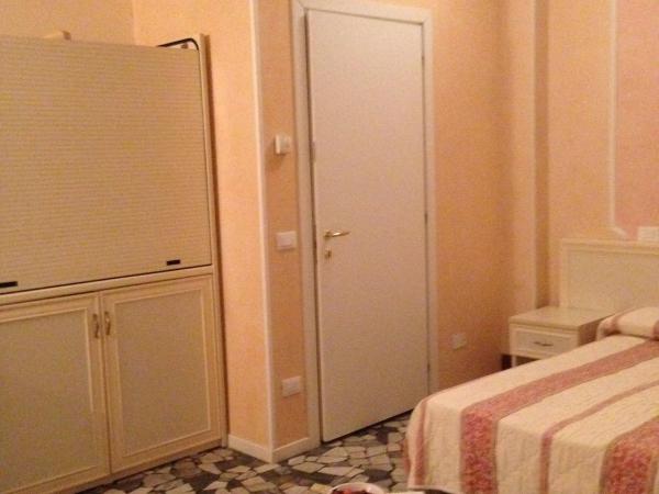 Hotel Residence Maria Grazia : photo 6 de la chambre chambre double