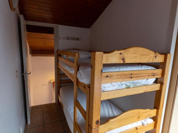 Mer et Golf : photo 8 de la chambre appartement en duplex (4 adultes + 2 enfants) - vue sur golf