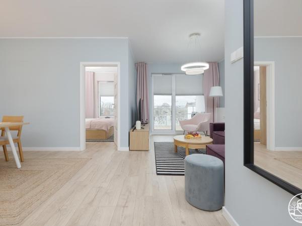 Nadmorskie Tarasy-Spa&Art Bali, free parking -Apartments M&M : photo 3 de la chambre apartment with balcony and beach equipement