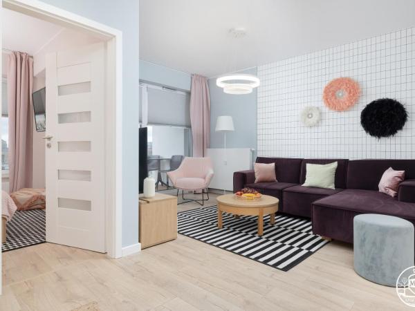 Nadmorskie Tarasy-Spa&Art Bali, free parking -Apartments M&M : photo 5 de la chambre apartment with balcony and beach equipement