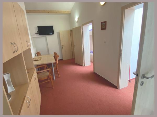 Apartmány Tiva : photo 3 de la chambre appartement 2 chambres