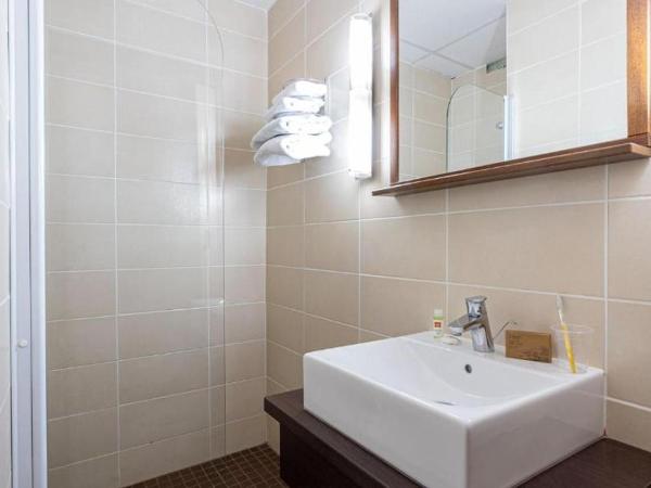 Hôtel du Poète : photo 1 de la chambre chambre double standard - côté colline