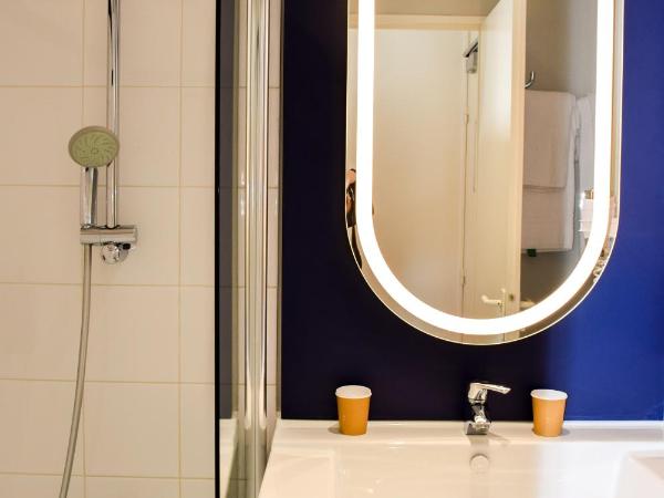 ibis Rodez Centre : photo 10 de la chambre chambre standard 2 lits simples