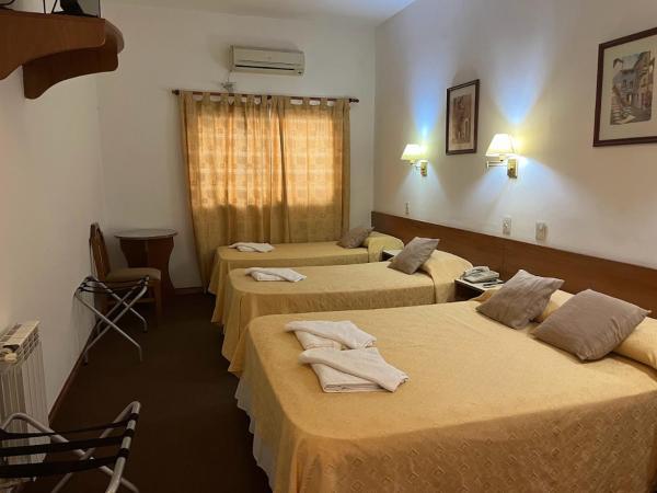 Gran Hotel Cristal : photo 5 de la chambre chambre triple supérieure