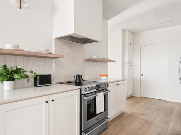 The Eighteen by Locale : photo 8 de la chambre penthouse, 2.5 bath