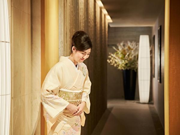 InterContinental Tokyo Bay, an IHG Hotel : photo 2 de la chambre classic twin room japanese lounge access with river view