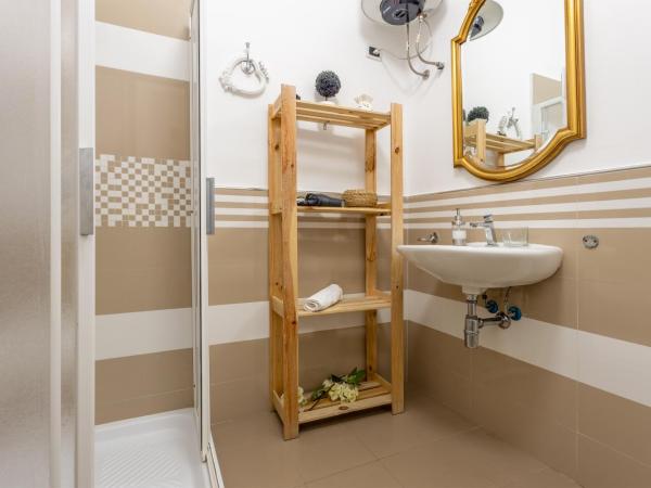 B&B Massimocentro : photo 3 de la chambre chambre triple