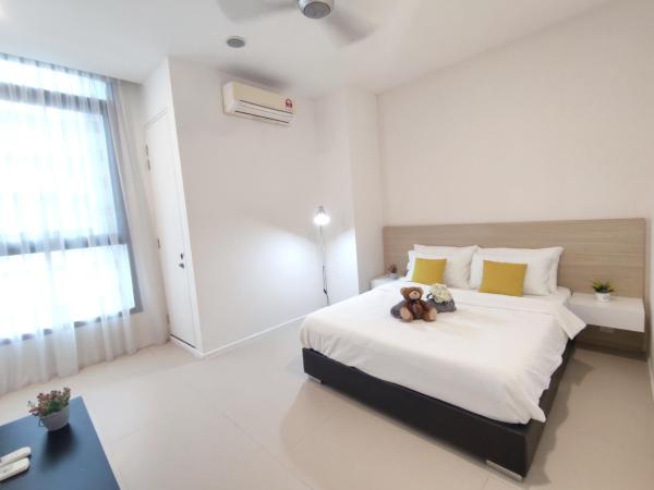 ARCORIS, MONT KIARA by MK HOME : photo 2 de la chambre chambre double deluxe avec balcon