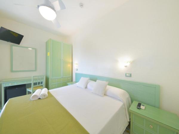 Hotel Parco Cartaromana : photo 8 de la chambre chambre double ou lits jumeaux Économique