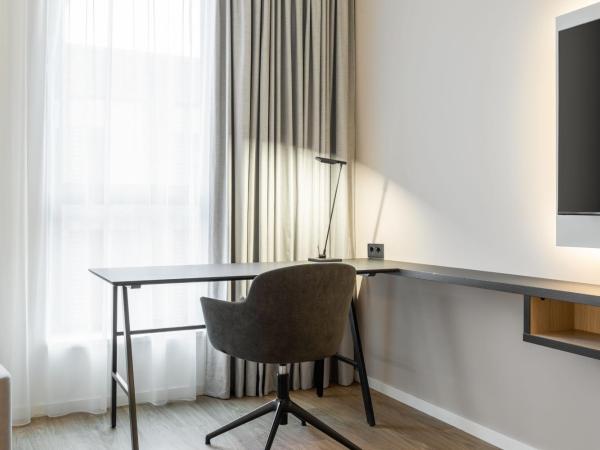 Residence Inn by Marriott Dortmund City : photo 6 de la chambre studio lit queen-size avec canapé-lit