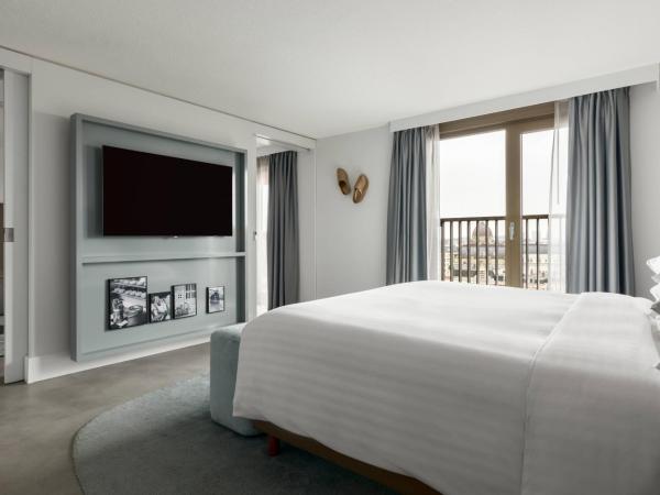 Amsterdam Marriott Hotel : photo 1 de la chambre suite avec balcon et accès au salon club m