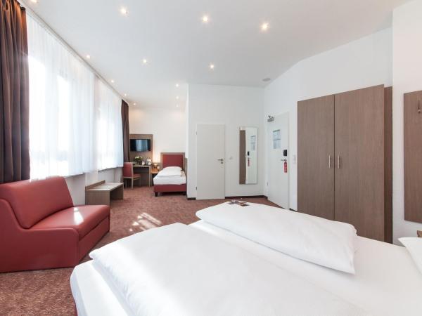 Hotel Excelsior Dortmund Hauptbahnhof : photo 3 de la chambre chambre familiale classique 5 personnes