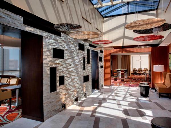 Dallas Marriott Downtown : photo 6 de la chambre chambre king - niveau concierge