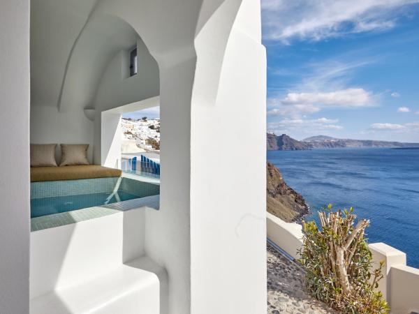 Allure Breeze Suites : photo 5 de la chambre suite junior avec bain à remous à jets extérieur chauffé