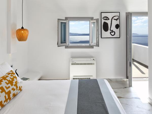 Allure Breeze Suites : photo 3 de la chambre honeymoon suite with outdoor heated jetted tub