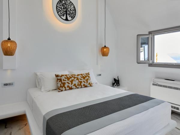 Allure Breeze Suites : photo 5 de la chambre honeymoon suite with outdoor heated jetted tub