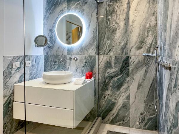 Le Mouillage : photo 3 de la chambre chambre de luxe avec vue sur la mer