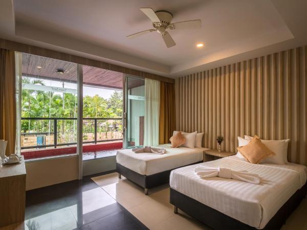 Lanta Sand Resort & Spa : photo 1 de la chambre  hébergement familial avec bassin profond