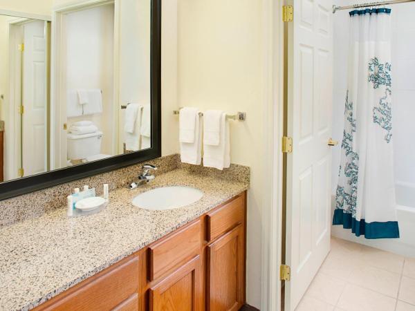 Residence Inn Dallas Park Central : photo 6 de la chambre suite 1 chambre lit queen-size avec canapé-lit