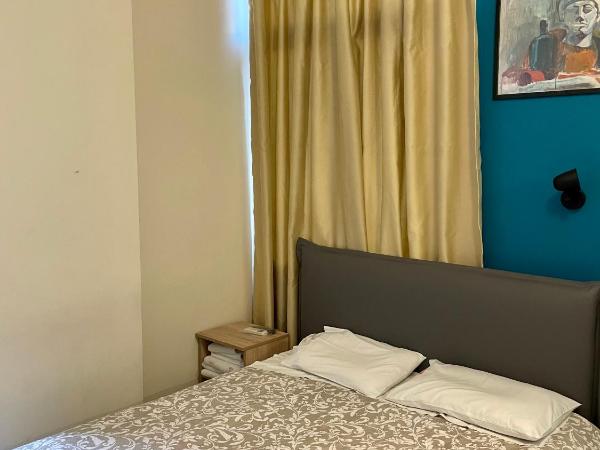 Hotel Kastoria : photo 7 de la chambre chambre triple avec salle de bains privative