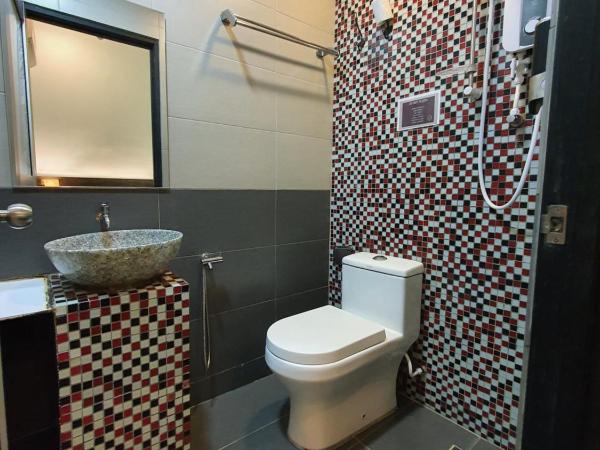 Cute Hotel & Dorms Ipoh : photo 4 de la chambre chambre lit queen-size 