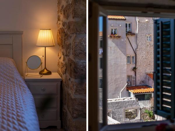 Stayeva 11 : photo 9 de la chambre chambre double ou lits jumeaux deluxe - vue sur ville 