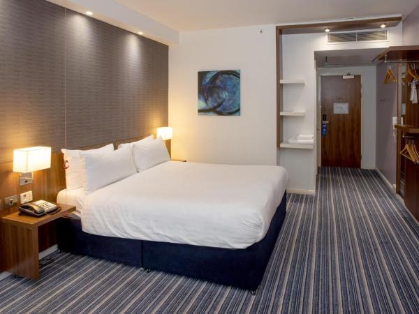 Holiday Inn Express Manchester City Centre Arena, an IHG Hotel : photo 2 de la chambre chambre double - accessible aux personnes à mobilité réduite 