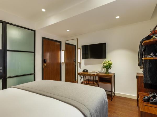 Hotel Indigo London - 1 Leicester Square, an IHG Hotel : photo 1 de la chambre chambre standard lit queen-size