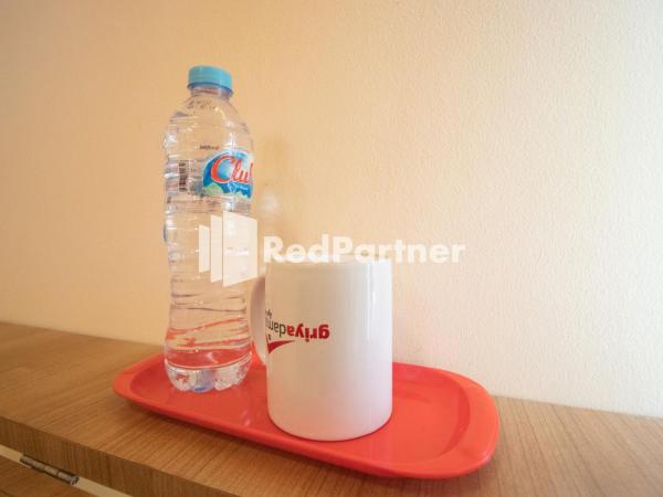 Griya Damai Syariah Yogyakarta Mitra RedDoorz : photo 4 de la chambre chambre double Économique