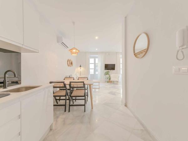 ISG Apartments Cuna : photo 9 de la chambre studio familial