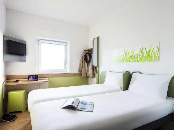 ibis budget Manchester Salford Quays : photo 2 de la chambre chambre lits jumeaux