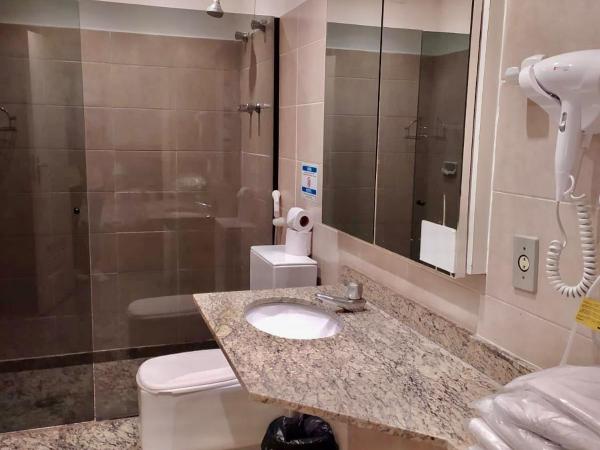 Dublin Hotel : photo 8 de la chambre suite familiale