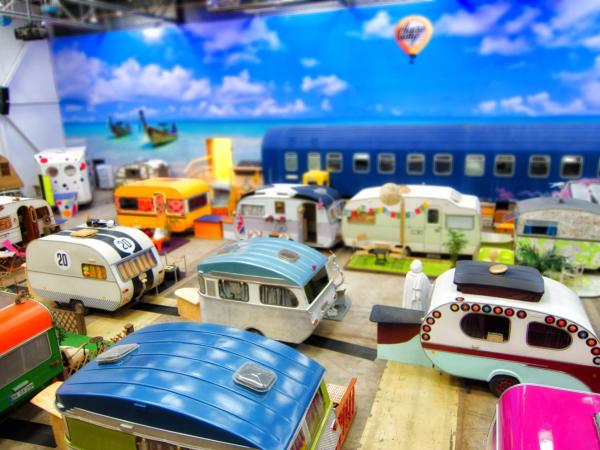 BaseCamp Bonn : photo 2 de la chambre espace de couchage intérieur