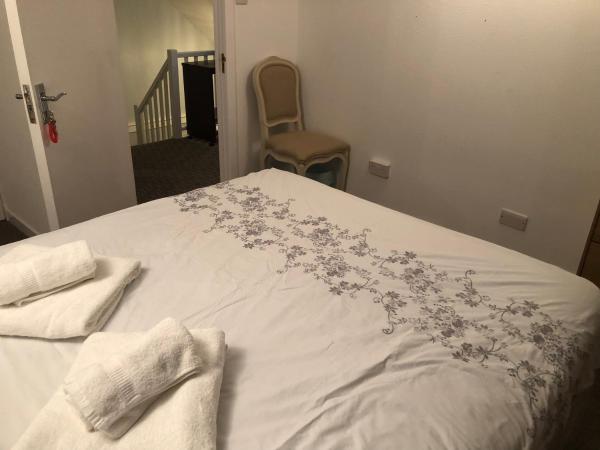 Netherby Guest House : photo 4 de la chambre chambre lit king-size