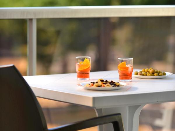 Residence Residéal Antibes : photo 6 de la chambre studio 2 personnes (derniers étages : 3, 4, 5ème