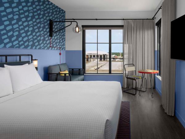 Caption By Hyatt Beale Street Memphis : photo 1 de la chambre chambre d'angle lit king-size