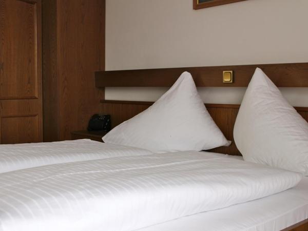 Gasthof Ölberg : photo 4 de la chambre chambre triple