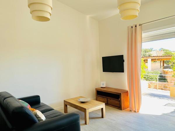 Residence Casa Di Paoli : photo 4 de la chambre appartement - rez-de-chaussée