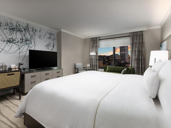 The Westin New Orleans : photo 4 de la chambre chambre traditionnelle avec 1 lit king-size - vue sur ville