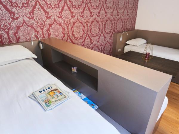 Hotel Le Petit Duquesne : photo 5 de la chambre studio familial